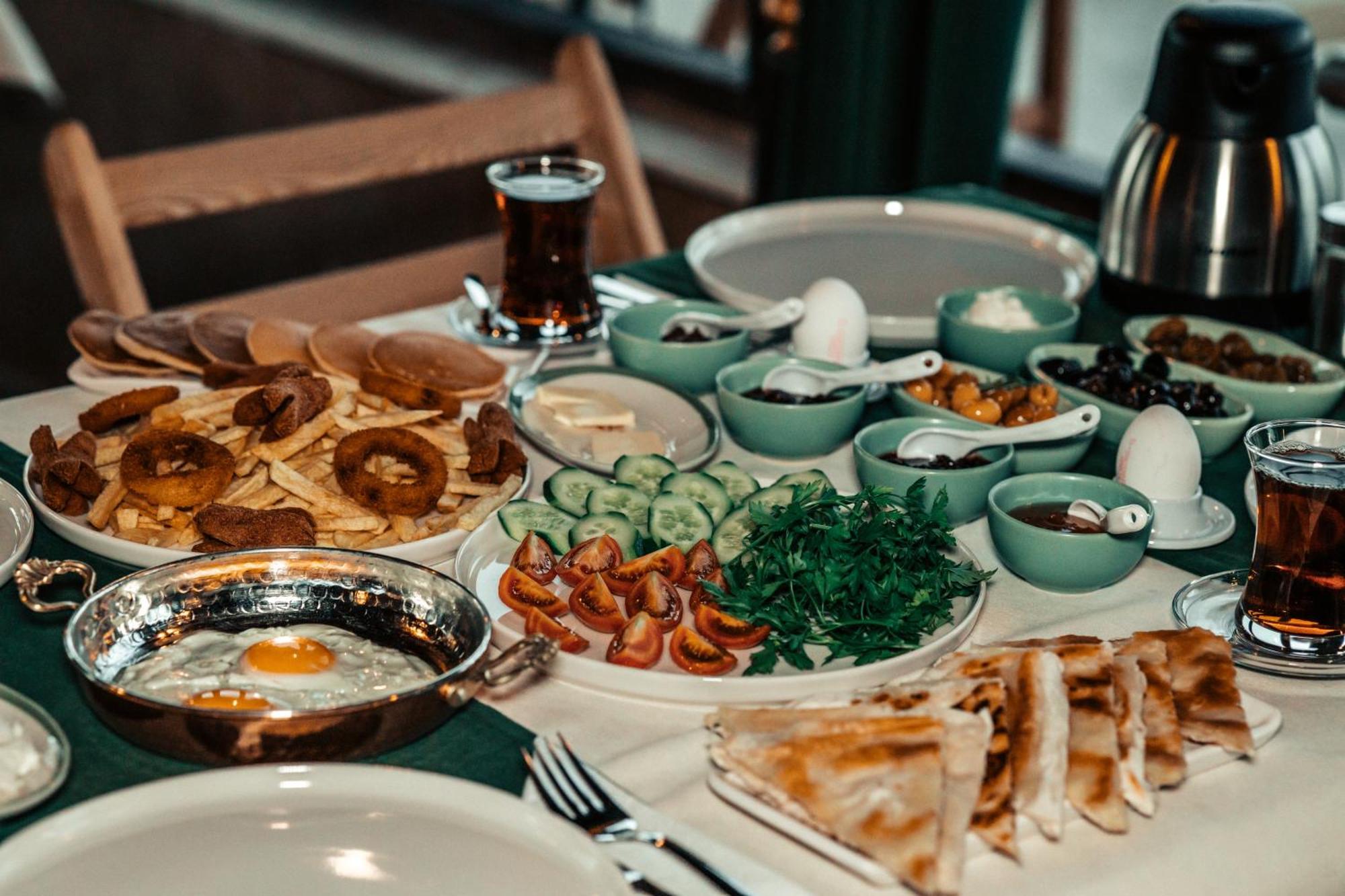 Vanessa Cave House Bed & Breakfast อูร์กุบ ภายนอก รูปภาพ